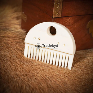 Peine de Pelo de Hueso Premium Tradebyd, Accesorio de Peinado Hecho a Mano, Herramienta Profesional para el Cuidado del Cabello para Todo Tipo de Cabello - Product Image 3