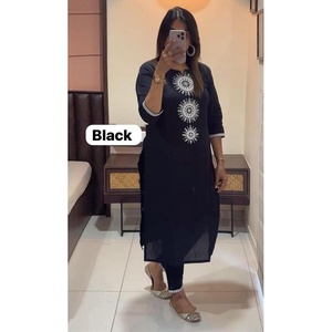 DESIGNER RAYON BRODERIE PAPIER MIROIR TRAVAIL TOP AVEC BAS NOIR - Product Image 1