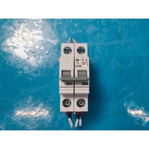 CUTLER-HAMMER SPCL2C02 ชุดขั้วต่อคอนแทคเตอร์ที่ใช้แล้วเป็นอุปกรณ์อะไหล่ของอุปกรณ์เซมิคอนดักเตอร์รุ่นเก่า - Product Image 1