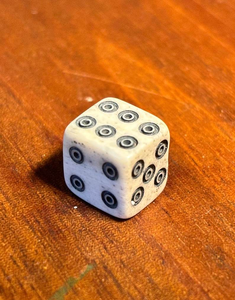 Dés de Ludo Artistiques Personnalisés à Bords Carrés, Jeu de Société, Cube de Duplicataction de Backgammon, Résine Peinte à la Main de Haute Qualité, Vente Directe Usine - Product Image 4