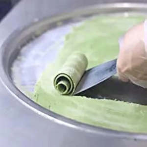 Machine à glace roulée de table de 18 pouces avec 3 réservoirs, dégivrage automatique et contrôle intelligent de la température - Product Image 6