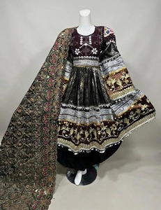Robe afghane Kuchi faite à la main avec broderies et pièces de monnaie, ensemble dupatta, tenue de fête tribale, robe longue à manches longues pour femme, style décontracté - Product Image 5