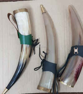 Cuerno Vikingo Artesanal para Beber, Técnica Pulida a Mano, Regalo de Boda, Animal Religioso, Porta Cinturón de Cuero, Precio de Fábrica al por Mayor - Product Image 1