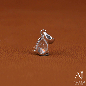 Pendentif élégant en moissanite en argent sterling 925 avec ornements en pierres brillantes, idéal pour les cadeaux et le quotidien – Offre spéciale - Product Image 4