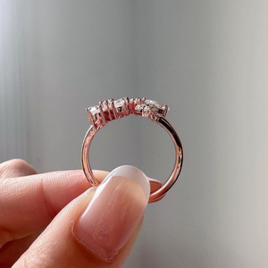 Magnifique bague abeille en or massif avec diamant blanc taille poire, bijou d'anniversaire inspiré de la nature, cadeau pour femme - Product Image 3
