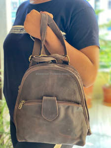 Handmade Full Grain Crunch Leather <b>Backpack</b> Two in <b>One</b> Messenger Bag Unisex - Product Image 2