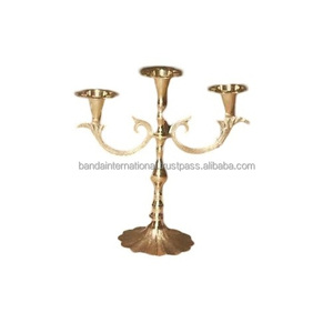 Porte-bougie conique à trois lumières en laiton de haute qualité avec finition dorée pour la décoration de bureau à la maison et pour Noël - Product Image 4