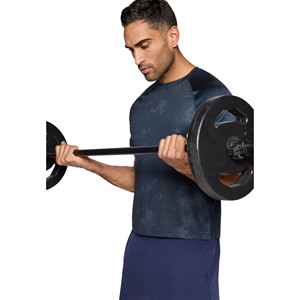 T-shirt de performance personnalisé pour homme, coupe ajustée, à séchage rapide, en Spandex/Polyester, respectueux de l'environnement - Faible MOQ - Product Image 3