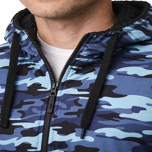 เสื้อฮู้ดซิปผู้ชายลายพรางสำหรับฤดูใบไม้ผลิ แบบดิจิทัลสั่งทำพิเศษ มีเชือกผูก กระเป๋าข้าง ทรงโอเวอร์ไซส์ ผลิตจากผ้าฟลีซโพลีเอสเตอร์/คอตตอนที่เป็นมิตรกับสิ่งแวดล้อม - Product Image 4