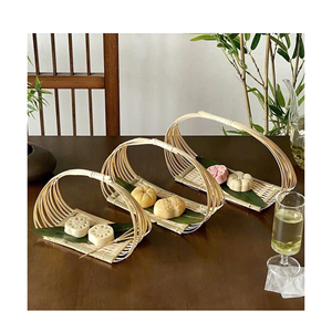 Bandeja de Servir de Bambú Más Vendida para Uso Doméstico y en Restaurantes - Product Image 1