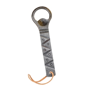 Abridor de botellas de hierro con acabado en polvo negro mate de diseño minimalista para decoración de bar, sacacorchos para vino, para regalo o recuerdo. - Product Image 3