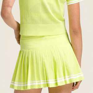 Vêtements de sport durables de haute qualité, conçus pour les joueurs professionnels et les athlètes de club, pour un confort, des performances et un style optimisés. Uniforme de tennis. - Product Image 3