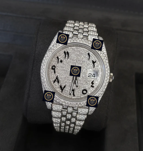 Montre automatique de luxe en argent, entièrement sertie de moissanite, avec bracelet en acier inoxydable, affichage automatique de la date et GPS, collection Imperial Jewels. - Product Image 1