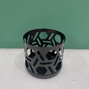 Portavelas Moderno de Metal Negro con Diseño Geométrico, Portavelas Decorativo para Decoración del Hogar - Product Image 4