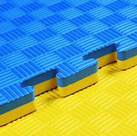 Vente en gros OEM, tapis d'exercice écologique en EVA à 5 rayures, double couche, tatami, taille 1m, fabricant du Viet Nam