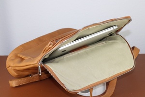 Soft Finish Durable Structure Handmade PU <b>Leather</b> <b>Laptop</b> <b>Backpack</b> Women Crossbody Premium Quality Sustainable Waterproof Lady - Product Image 3