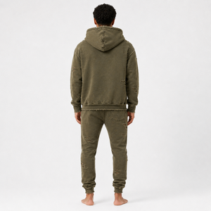 Chándal para hombre con efecto desgastado, material cómodo, detalles con efecto de desgaste y ajuste flexible para uso diario en la calle. - Product Image 4
