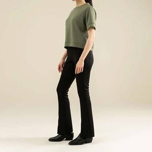 Fabricant pakistanais, dernières tendances en matière de t-shirts courts pour femmes, été, écologiques, séchage rapide, respirants, en polyester/coton. - Product Image 5