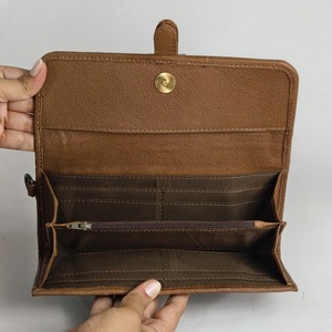 Cartera de mano de cuero vacuno estilo indio para mujer, tarjetero, monedero con botón a presión, funda de teléfono de alta calidad con correa para la muñeca - Product Image 3