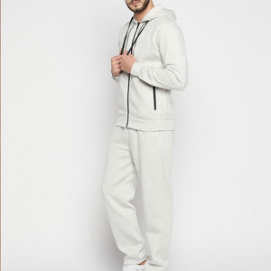 Survêtements de sport pour hommes fabriqués au Pakistan, vente directe d'usine, streetwear d'hiver, haute qualité, écologiques, 100% polyester polaire - Product Image 1