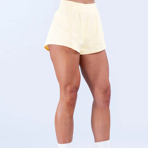 Shorts d'entraînement pour femmes personnalisés avec logo, taille haute, séchage rapide, respirants, pour la course et le yoga - Product Image 1