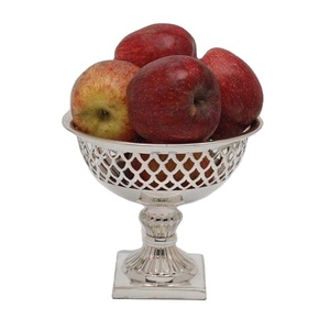 ชามผลไม้มีสไตล์สำหรับบ้านเครื่องครัวโต๊ะรับประทานอาหารตกแต่งสีเงินโลหะการออกแบบที่ทันสมัยล่าสุดอาหารเย็นชามผลไม้โต๊ะ - Product Image 1