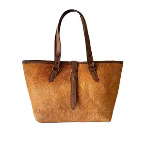 Servicios OEM, Bolsos de Hombro de Cuero Genuino para Mujer, Cierre de Cremallera, Color Sólido a la Moda, con Múltiples Compartimentos - Product Image 1