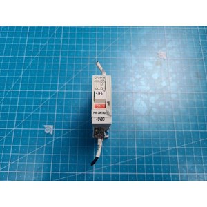 Protector de circuito Fuji CP31FM/5 CP31F-M005 usado como pieza de repuesto para equipos semiconductores antiguos - Product Image 2