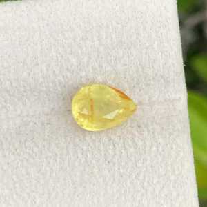 Zafiro Amarillo Natural, Corte Pera, Gema Suelta, Piedra Preciosa Premium de Cloud19Gemstones Wholesale - Product Image 1