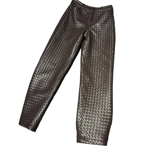 Pantalon moderne pour femmes en similicuir PU, taille haute, coupe droite, longueur intégrale, collection printemps, vente en gros - Product Image 1