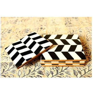 Sous-verre rond en os incrusté, design classique antique, écologique, avec couleurs blanc et noir, pour la vaisselle et la décoration de table - Product Image 5