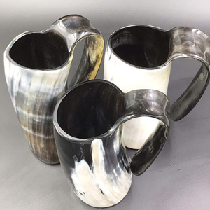 Chope à bière en corne de viking artisanale et écologique - Design moderne unique - Product Image 3