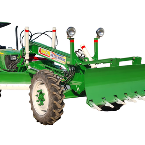 Accessoire niveleur hydraulique pour tracteur, pour le nivellement des terres - Product Image 1