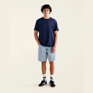 Camiseta Oversize para Hombre OEM, Ropa Casual Ideal para Pedidos de Exportación, Ofrece Ajuste Cómodo y Tela Suave - Product Image 2