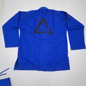 Kimono de Jiu Jitsu Brasileño Personalizado, 450 GSM, Tejido Perlado, 100% Algodón, Uniforme de Entrenamiento y Competición, Kimonos de BJJ 100% Algodón - Product Image 2