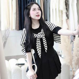 Robe midi plissée unie tendance pour femme avec détail nœud cape, ensemble décontracté 100 % polyester - Product Image 3