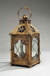 <b>Set</b> of 3 Gold Iron <b>Lanterns</b> with Glass Panels for Home Decoration - Product Image 5