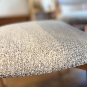 Chaise de salle à manger moderne et confortable en bois de caoutchouc massif pour la maison et le bureau – Meilleur prix – Ensemble de meubles de salon en gros - Product Image 5