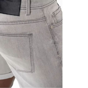 Shorts en jean délavé personnalisé pour homme, style streetwear, coupe droite, déchiré, décontracté, en coton respirant, à prix abordable - Product Image 5