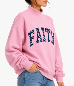 เสื้อสเวตเตอร์คอเต่าสีชมพูสำหรับผู้หญิง ลายปักตัวอักษร Faith ดีไซน์เก๋ ผลิตจากผ้าฝ้ายถัก 100% เหมาะสำหรับใส่ในฤดูใบไม้ร่วง - Product Image 2