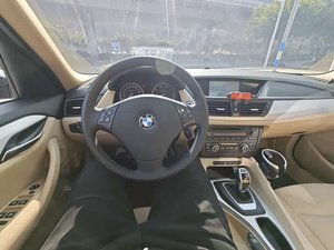 Venta al por Mayor de <span class=keywords><strong>BMW</strong></span> <span class=keywords><strong>X1</strong></span> 2012 SDrive20i Modelo Leading, Gran Inventario de Autos Usados de Calidad para la Vida Urbana - Product Image 4