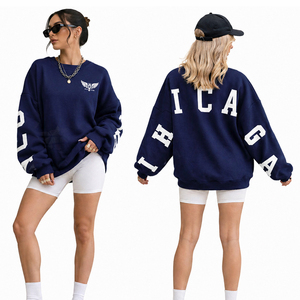เสื้อสเวตเชิ้ตโอเวอร์ไซส์สีกรมท่าสำหรับผู้หญิง พิมพ์ลายตัวอักษร CHICAGO สไตล์ลำลอง สตรีทแวร์ แขนยาว ทรงหลวม ใส่ได้ทั้งฤดูใบไม้ร่วงและฤดูหนาว คอกลม - Product Image 1