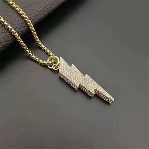 Collier de rappeur Dewisha Iced Out, bijoux hip-hop tendance, pendentif lettre en zircon diamant, bijoux en moissanite plaqué argent rond - Product Image 5