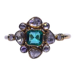 Gemvanity R993 Anillo de Compromiso y Boda Unisex de Oro de 14K con Esmeralda de Corte Brillante y Diamantes, Diseño Clásico de Lujo - Product Image 4