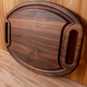 Planche à découper rectangulaire en bois massif SOFIYA CRAFT avec poignée, épaisseur 1,5 cm, passe au lave-vaisselle, marron foncé, bloc de découpe de cuisine - Product Image 4