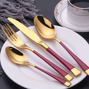 Ensemble de couverts en acier inoxydable miroir doré de qualité supérieure, collection vintage de fourchettes, cuillères et couteaux pour mariage et fêtes, au meilleur prix - Product Image 2