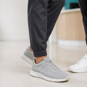 Ensemble d'uniformes médicaux unisexe respirant à col en V en polyester et élasthanne, tricoté rafraîchissant, pour usage hospitalier, détection d'aiguilles, service OEM - Product Image 6