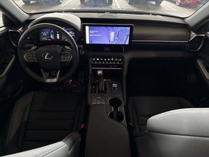 LISTO PARA ENVIAR: Lexus IS 350 F Sport RWD 2025, Equipamiento Completo, Usado, en Venta - Product Image 2