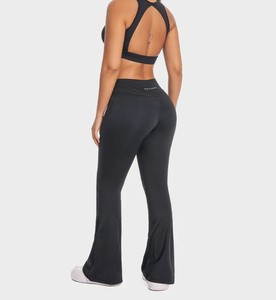 Highly Professional Women,s Slim Fit Workout Sportswear 2-Piece Set Includes High Waist Leggie Bra Plus Size Stitched Seamed - Product Image 3