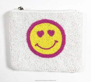 Monedero de Mano con Cuentas Hecho a Mano, Diseño de Estrella Facial, Bordado Amarillo, Cierre de Cremallera, Bolsa Pequeña Personalizada, Regalo para Fiestas de Niñas - Product Image 5